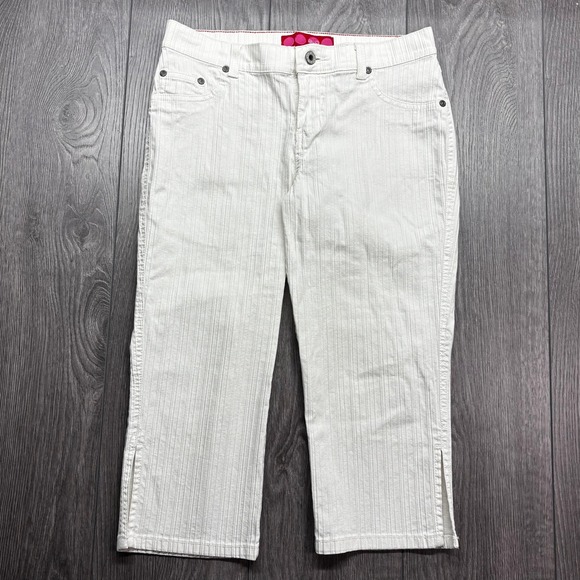 GLO Pants - Vintage Y2K GLO White Textured Stripe Capri 30W Pants Mid Rise Cropped Trousers